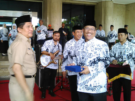 Pencarian PGRI Krayan - Persatuan Guru Republik Indonesia Cabang Krayan